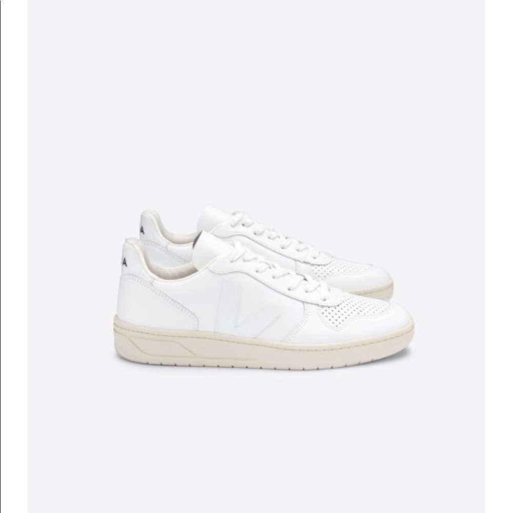 Veja V-10 low top leather sneakers all white. - Picture 2 of 8